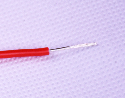 UL3135 24AWG�͸��µ���